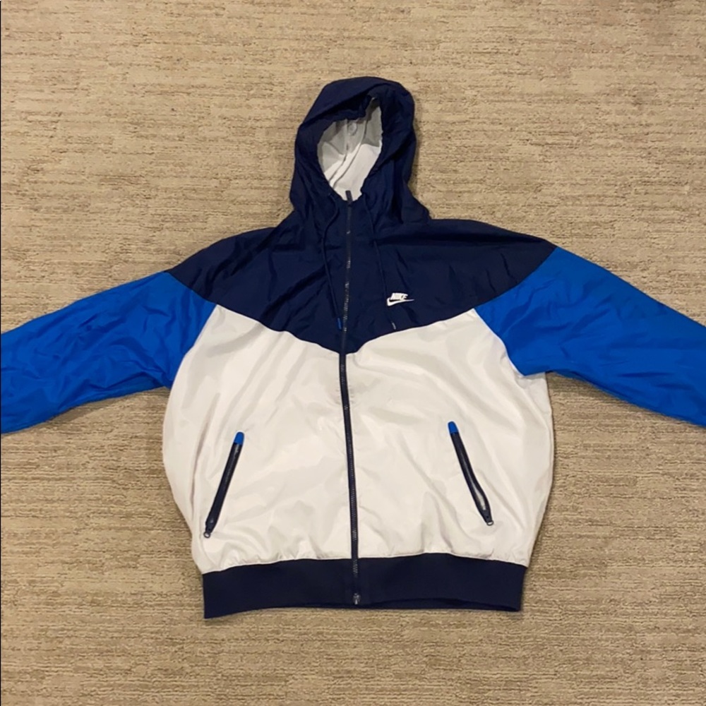 Nike windbreaker
